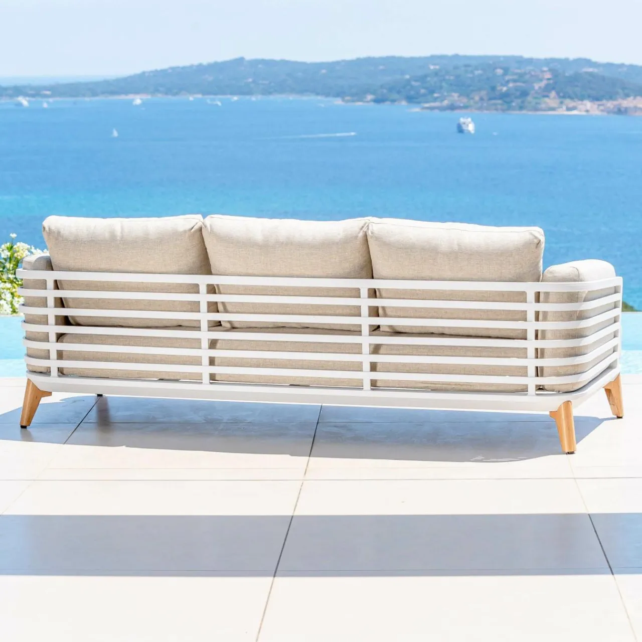 Canapé, Fauteuil Et Table Basse|MOBELLIA Canapé de jardin en aluminium 3 places Monte Carlo Blanc et taupe Blanc - Taupe