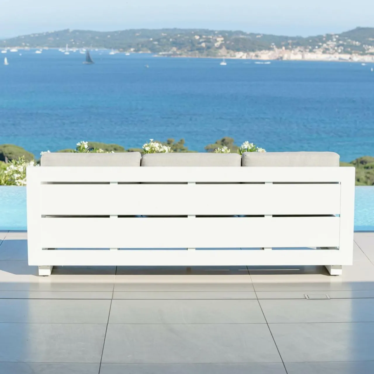 Canapé, Fauteuil Et Table Basse|MOBELLIA Canapé de jardin en aluminium 3 places Elba Blanc et taupe Blanc - Taupe