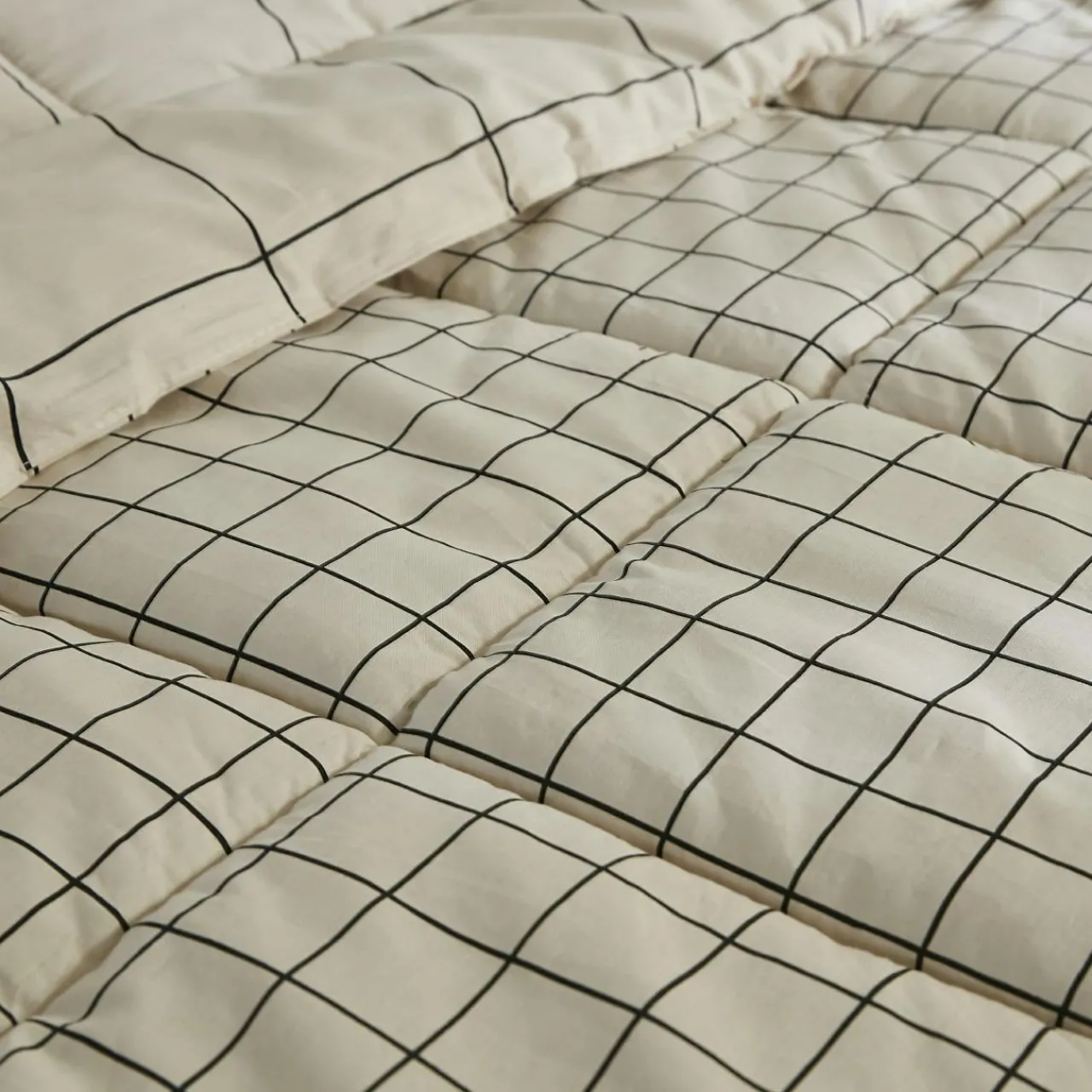 Couette, Oreiller, Traversin|L'EFFET PAPILLON Couette imprimée et une taie d'oreiller (140 x 200 cm) Carrie Beige