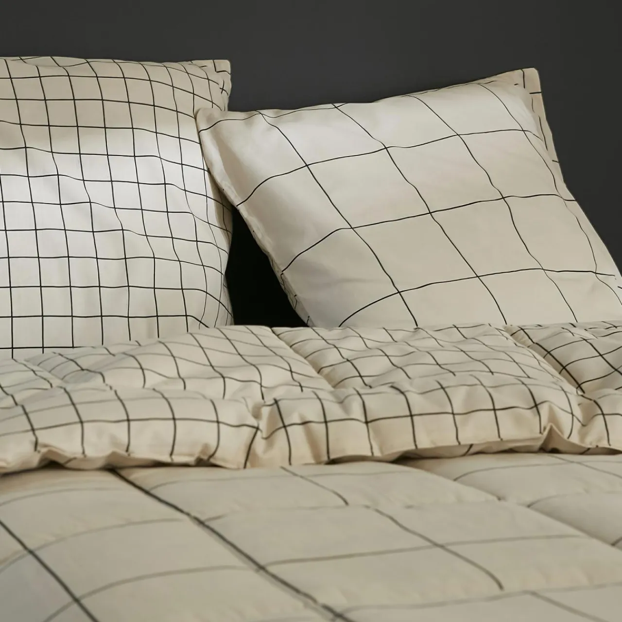 Couette, Oreiller, Traversin|L'EFFET PAPILLON Couette imprimée et une taie d'oreiller (140 x 200 cm) Carrie Beige