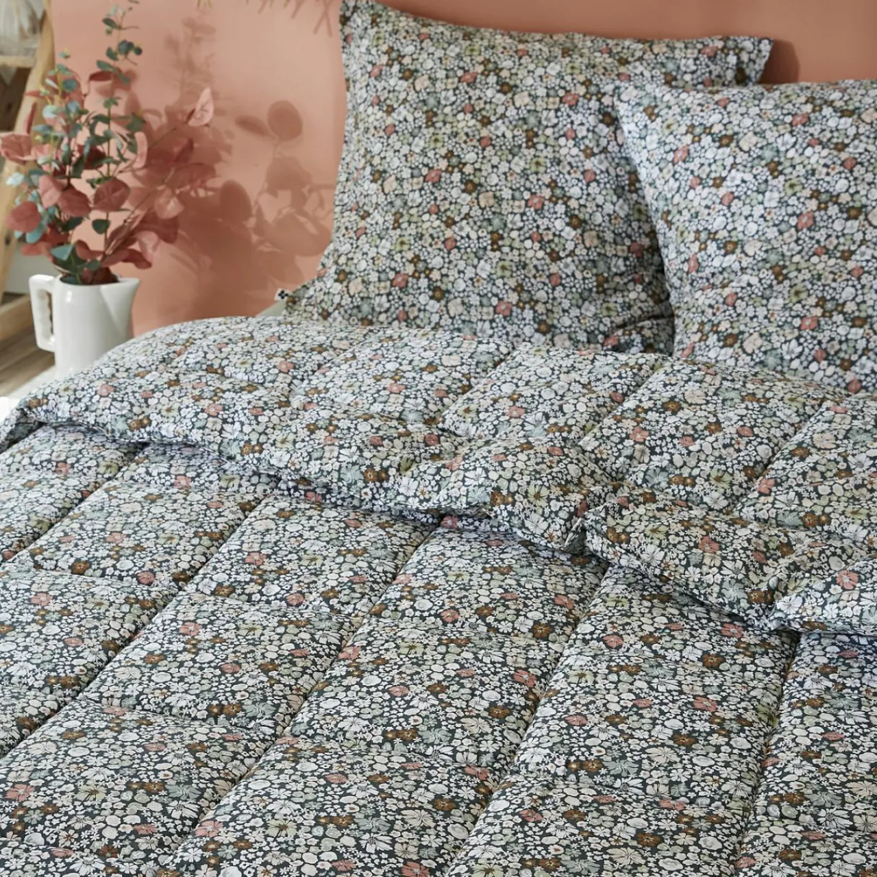 Couette, Oreiller, Traversin|L'EFFET PAPILLON Couette imprimée tempérée (140 x 200 cm) et une taie coton Malia Multicolore