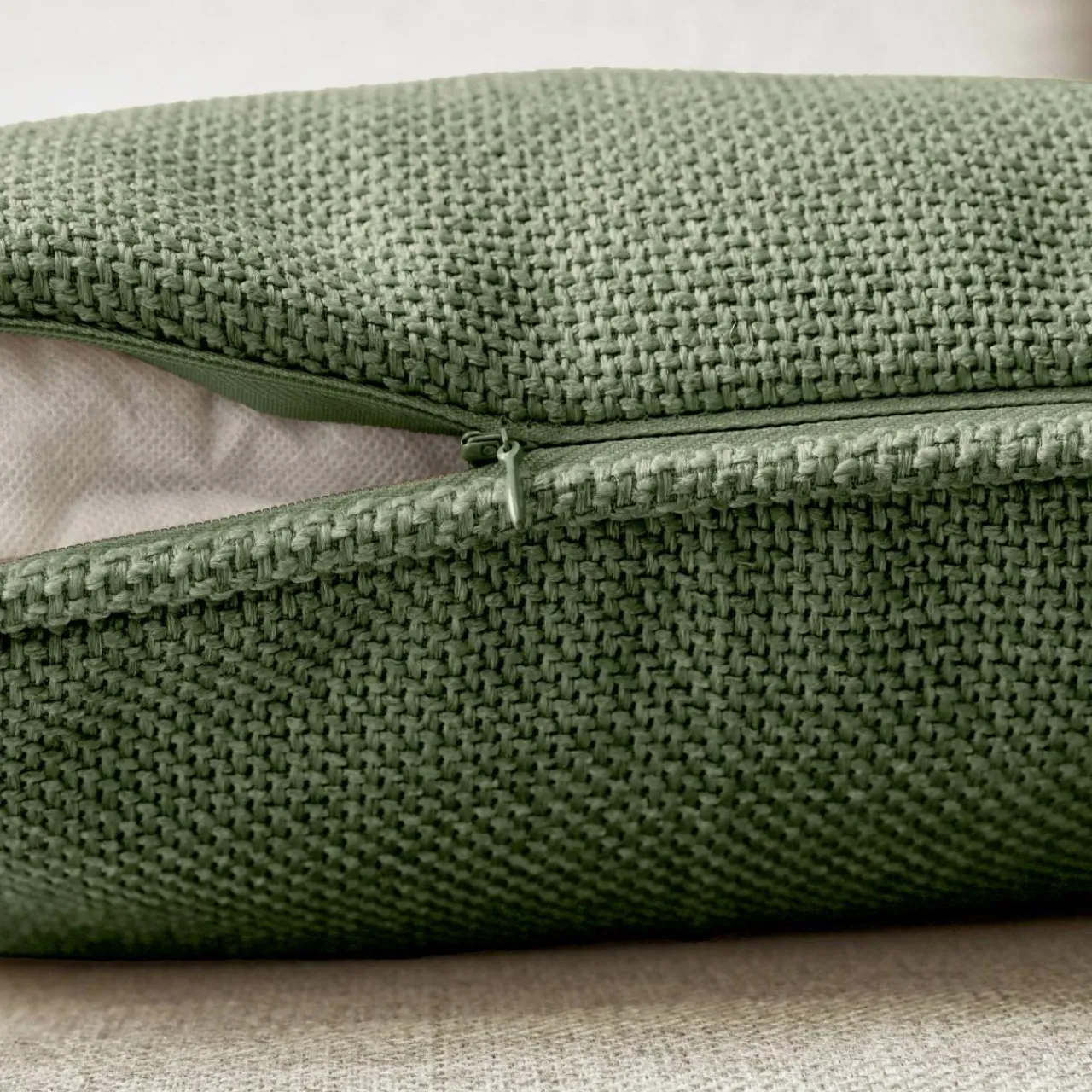 Coussin Et Housse|EMINZA Coussin carré tissé (45 x 45 cm) Alba Vert kaki