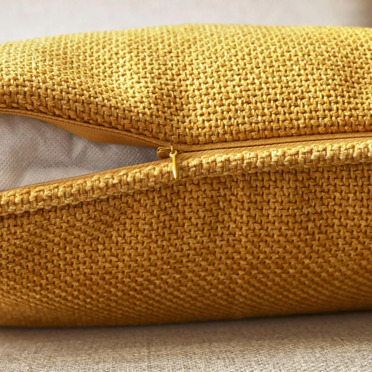 Coussin Et Housse|EMINZA Coussin carré tissé (45 x 45 cm) Alba Jaune moutarde
