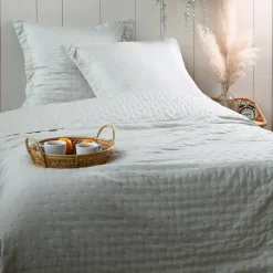 Couvre-Lit Et Édredon|STOF Couvre-lit matelassé avec deux taies d'oreiller (260 x 240 cm) Cléo Ecru