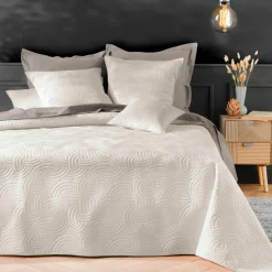 Couvre-Lit Et Édredon|douceur d'intu017drieur Couvre-lit matelassé et deux taies d'oreiller (240 x 260 cm) Solange Ecru