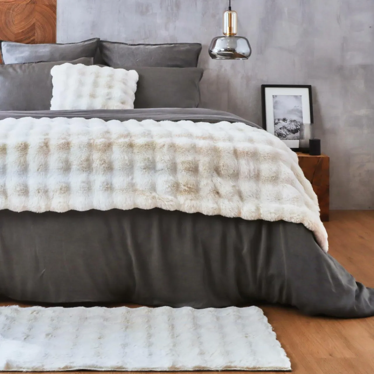 Couvre-Lit Et Édredon|EMINZA Edredon fausse fourrure (90 x 220 cm) Toronto Ivoire