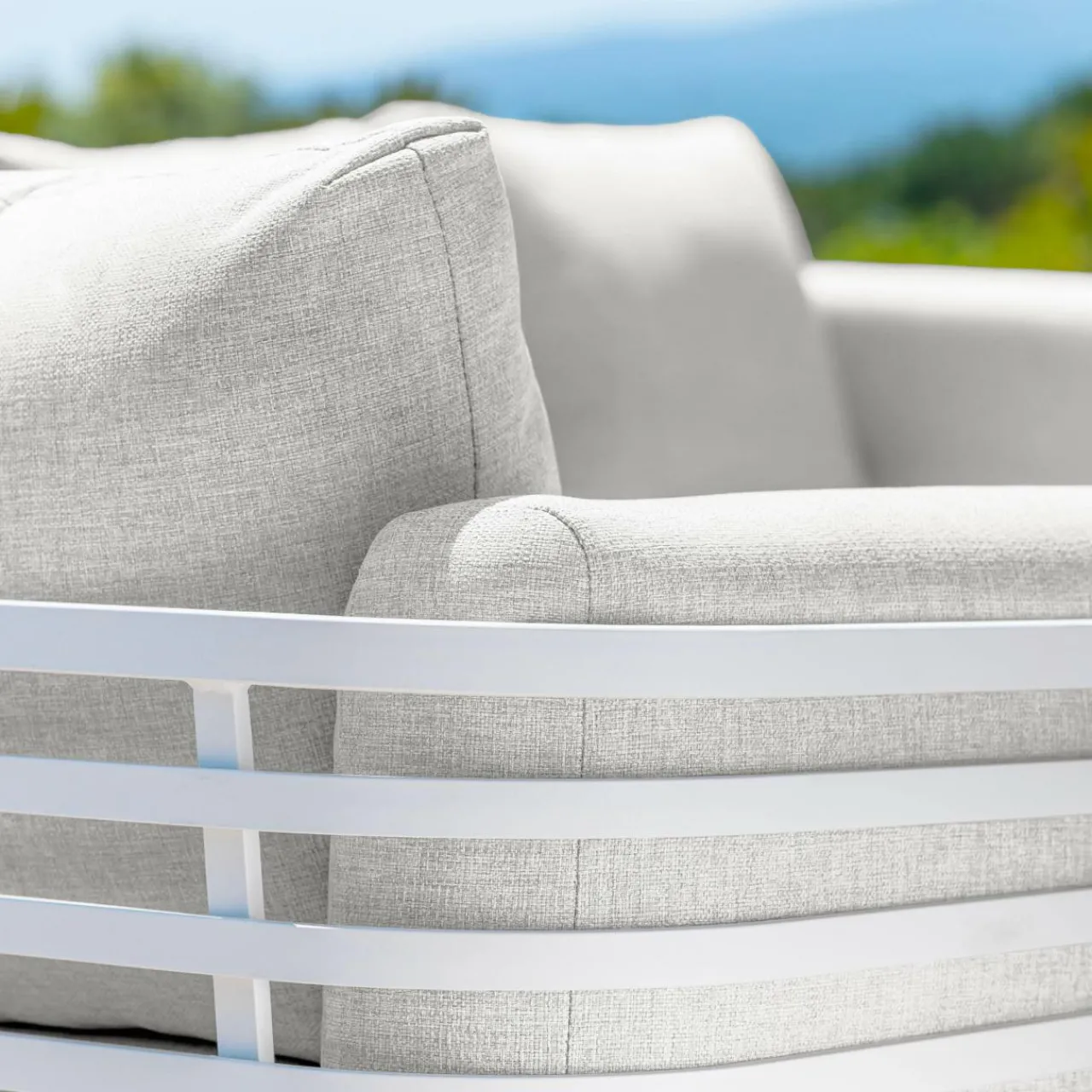 Fauteuil Détente|Canapé, Fauteuil Et Table Basse|MOBELLIA Fauteuil de jardin en aluminium Monte Carlo Blanc et gris clair Blanc - Gris Clair