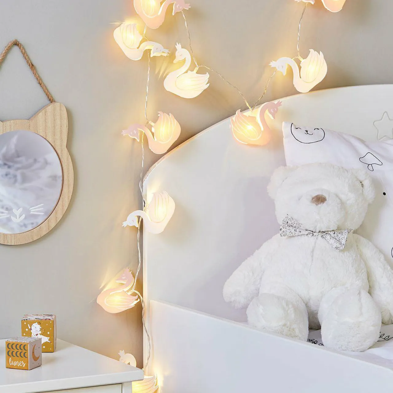 Luminaire Enfant|OSTARIA Guirlande lumineuse LED enfant (165 cm) Cygne he Blanc