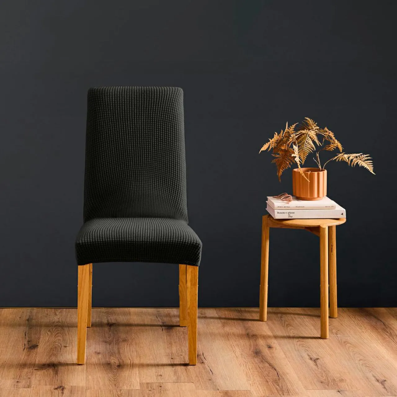 Housse De Canapé, Chaise|douceur d'intu017drieur Housse de Chaise extensible effet gaufré (40 x 40 cm) Sacha Noir