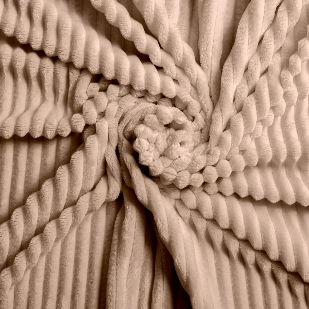 Parure De Lit|Housse De Couette|douceur d'intu017drieur Housse de couette et deux taies d'oreiller flanelle (240 x 220 cm) Veloutea sable Beige