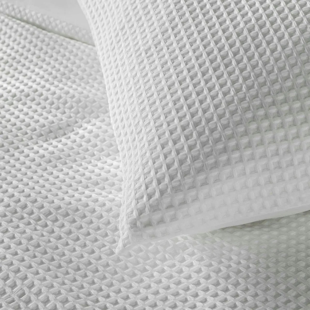 Parure De Lit|Housse De Couette|douceur d'intu017drieur Housse de couette et deux taies d'oreiller effet nid d'abeille (240 x 220 cm) Abelia Blanc