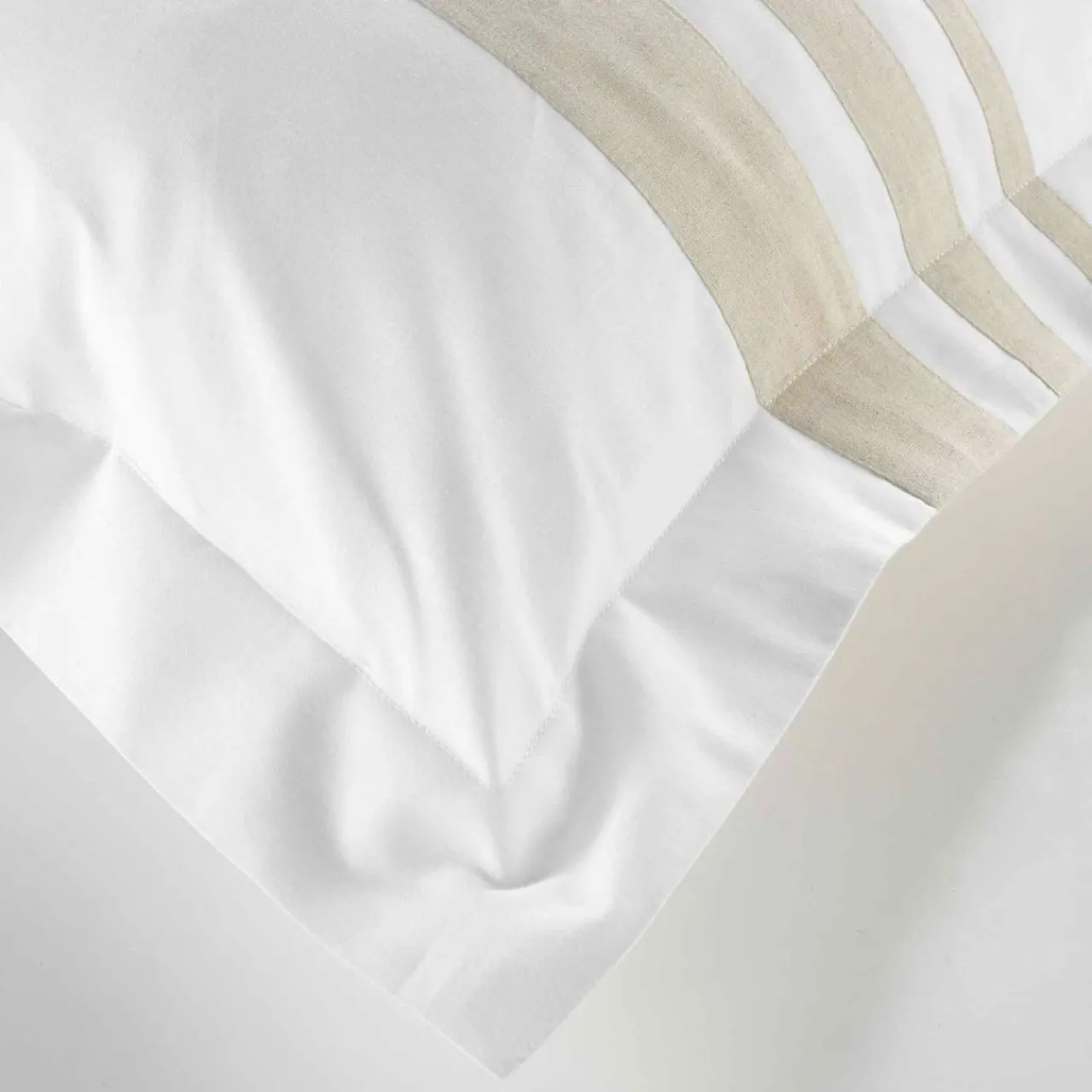 Parure De Lit|Housse De Couette|DOUCEUR D'INTERIEUR Housse de couette et deux taies coton (260 x 240 cm) Margaux he Blanc