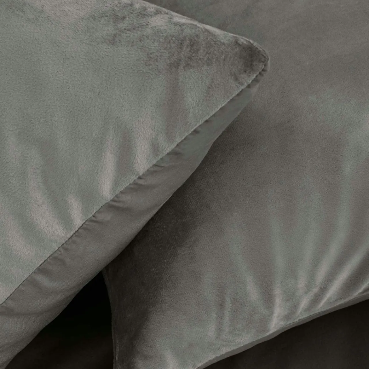 Parure De Lit|Housse De Couette|douceur d'intu017drieur Housse de couette et deux taies d'oreiller velours (240 x 220 cm) Velina Gris Anthracite