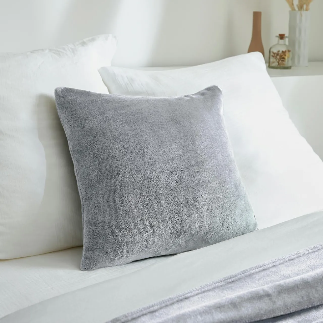 Coussin Et Housse|EMINZA Housse de coussin carrée flanelle (45 x 45 cm) Didou Gris clair