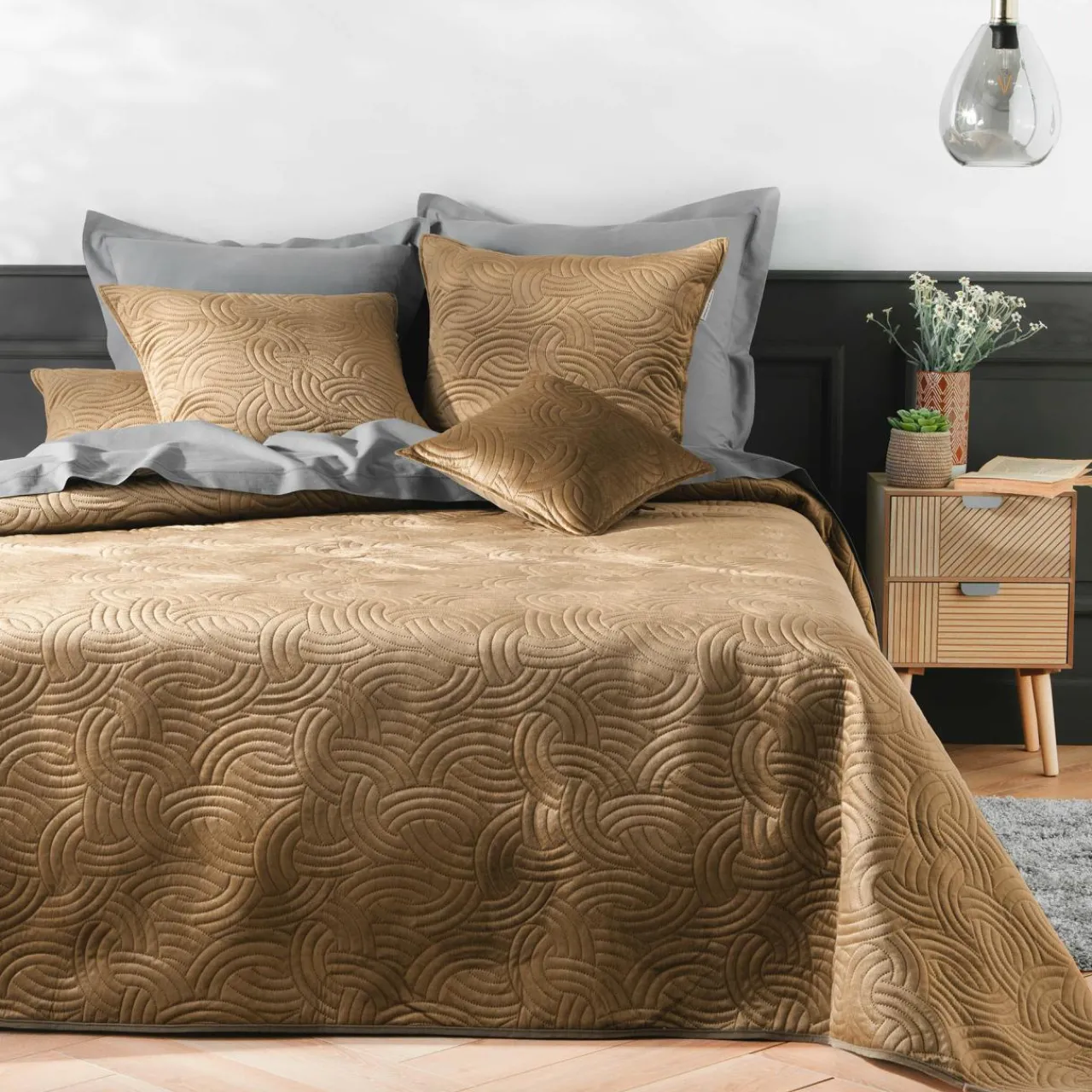 Coussin Et Housse|DOUCEUR D'INTERIEUR Housse de coussin carrée velours (60 x 60 cm) Solange Taupe