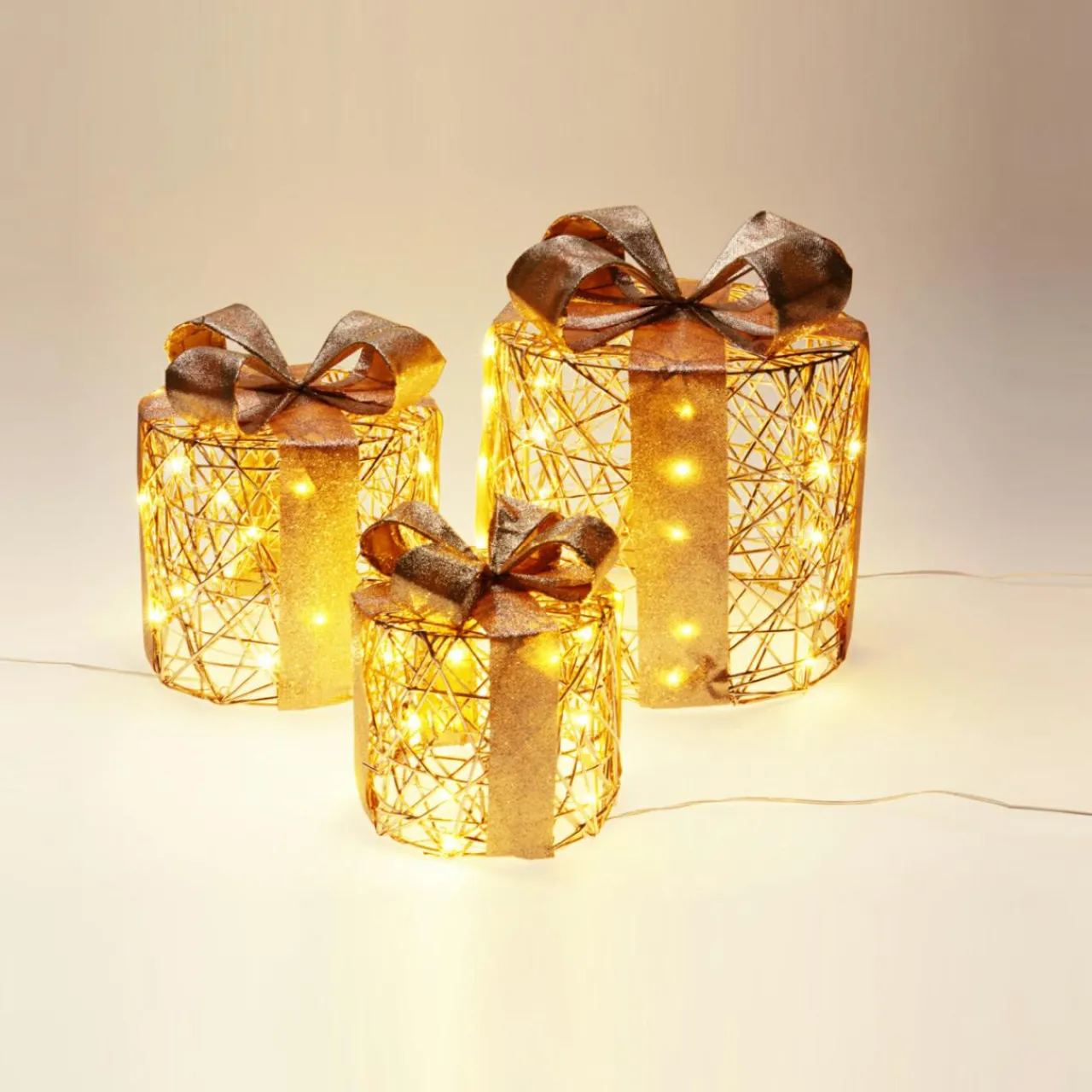 Déco Et Objet Lumineux|KOOPMAN Lot de 3 cadeaux lumineux à piles 135 LED (H25 cm) Rond et chic Blanc Chaud doré