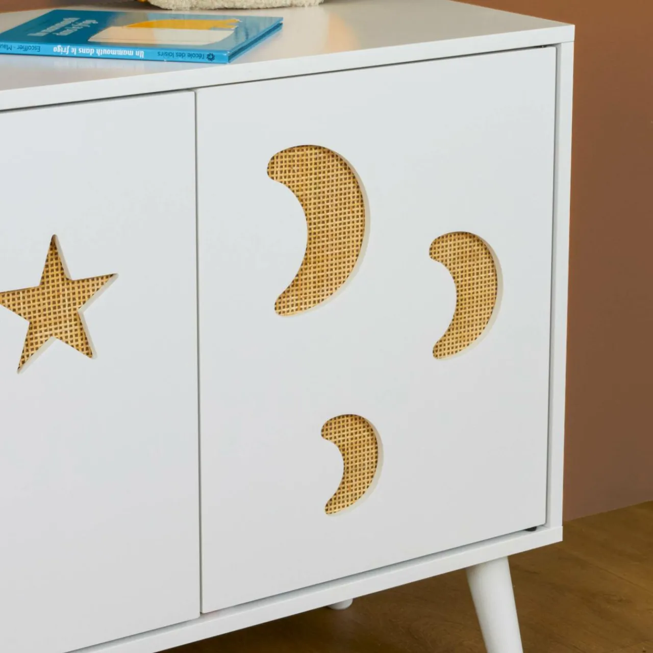 Petit Meuble Enfant|EMINZA Meuble de rangement enfant bois 2 portes (H65 cm) Stars Blanc