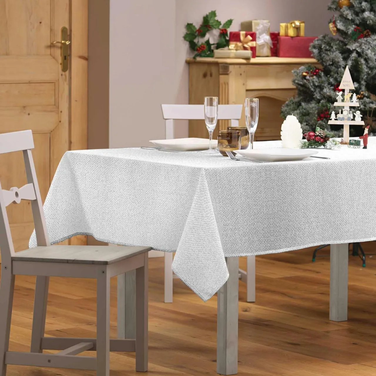 Nappe Et Chemin De Table|Douceur d interieur Nappe de Noël rectangulaire (140 x 300 cm) Strass Argent