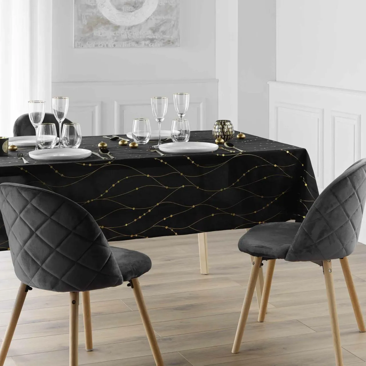 Nappe Et Chemin De Table|douceur d'intu017drieur Nappe de Noël rectangulaire anti tache (140 x 240 cm) Firmament et doré Noir