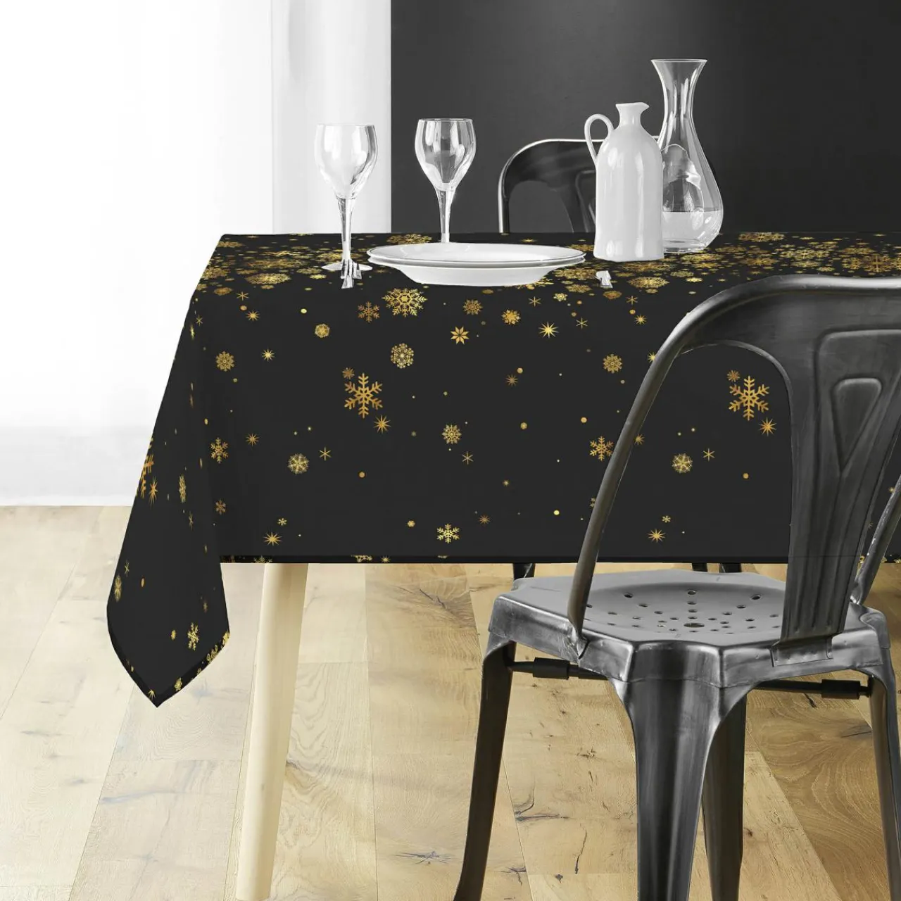 Nappe Et Chemin De Table|Douceur d interieur Nappe de Noël rectangulaire (150 x 240 cm) Constellation et doré Noir