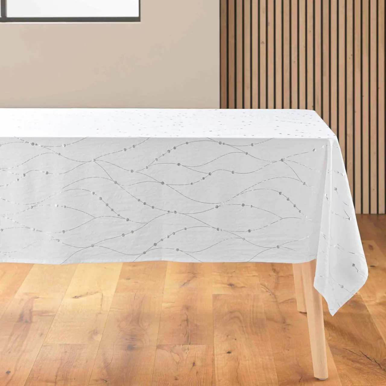 Nappe Et Chemin De Table|Douceur d interieur Nappe de Noël rectangulaire (140 x 240 cm) Astrelia et argent Blanc