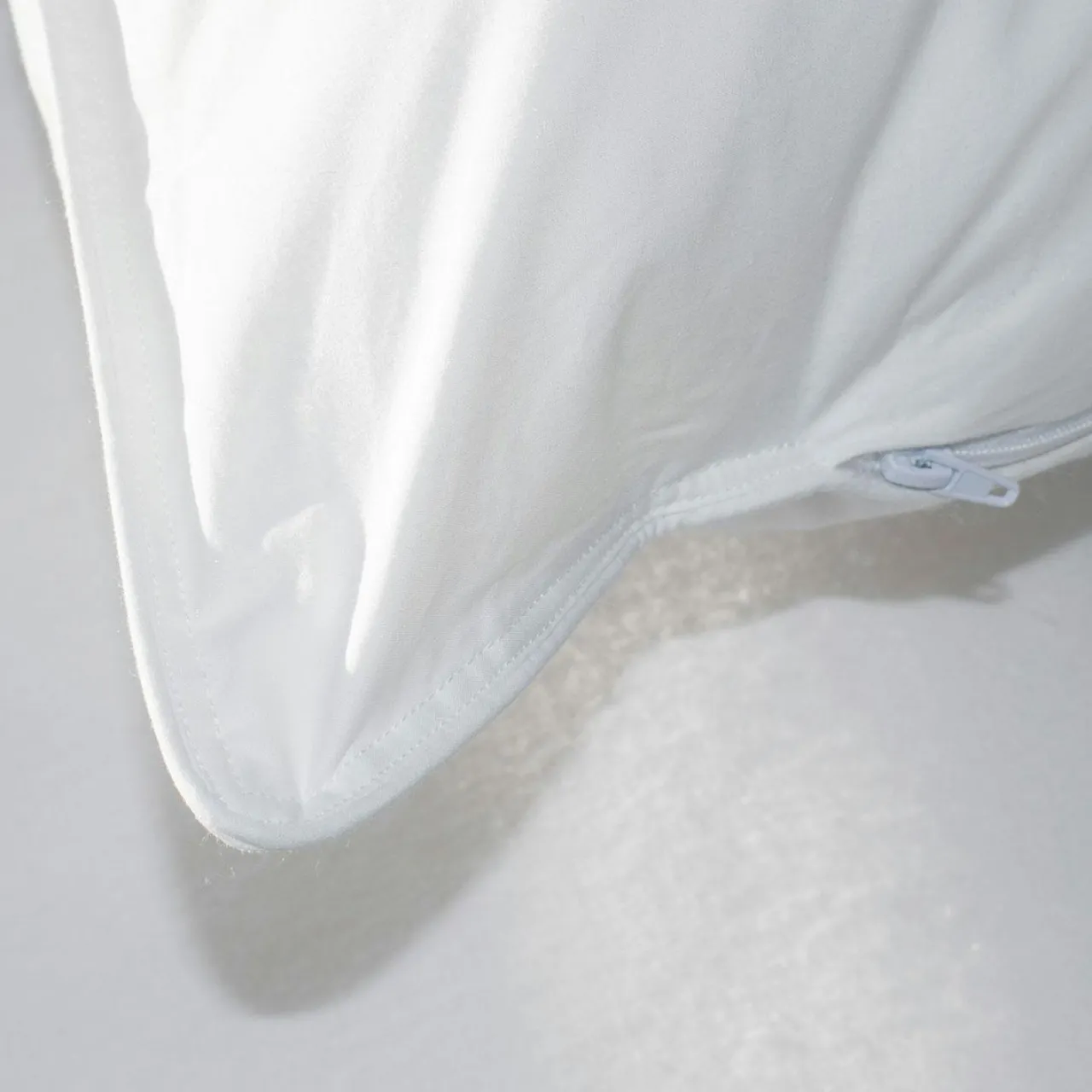 Couette, Oreiller, Traversin|BLEU CALIN Oreiller rectangulaire ajustable (50 x 70 cm) Mémoire de forme Blanc