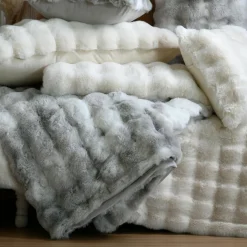 Plaid Et Jeté|STOF Plaid fausse fourrure (130 x 150 cm) Nebraska perle Gris