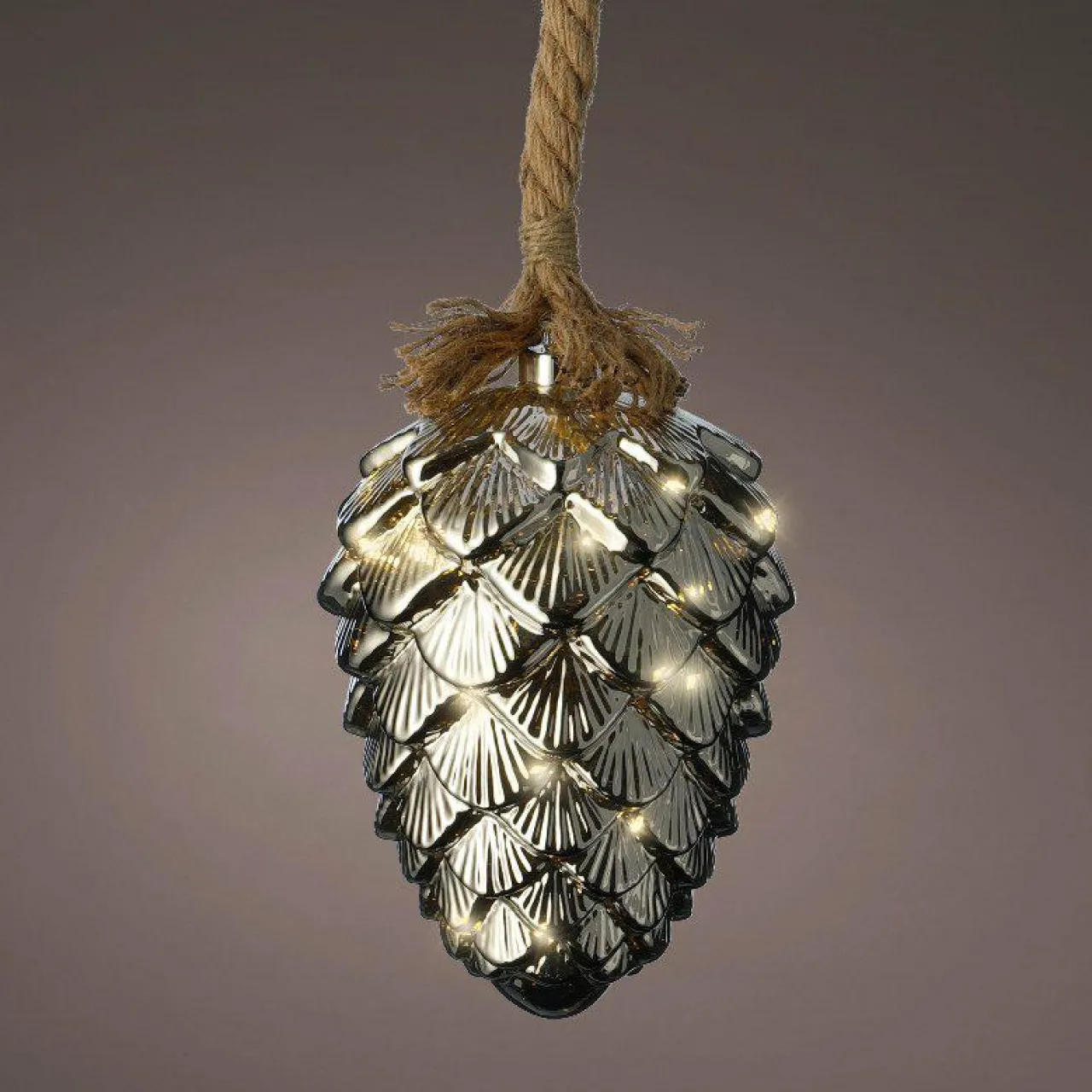 Déco Et Objet De Noël|Déco Et Objet Lumineux|KAEMINGK Pomme de pin lumineuse à piles 15 LED (H21 cm) Argent et Blanc chaud