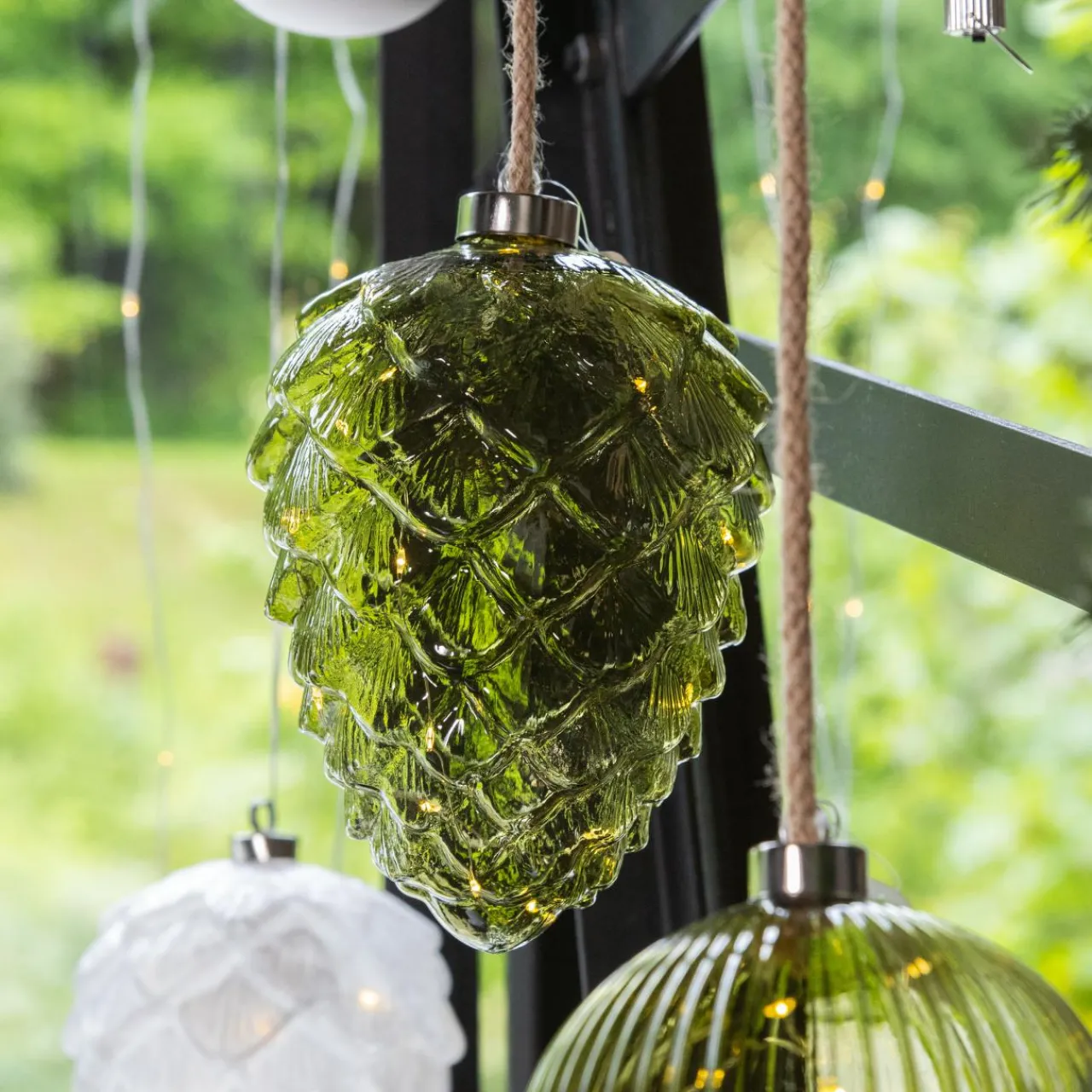 Déco Et Objet De Noël|Déco Et Objet Lumineux|KAEMINGK Pomme de pin lumineuse en verre à piles 15 LED (H21 cm) Vintage Thé /blanc chaud Vert