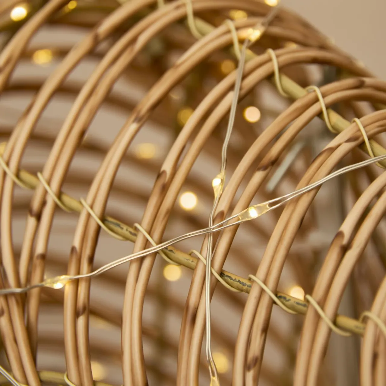 Personnage, Objet Grand Format|Déco Et Objet De Noël|EMINZA Renne lumineux 1320 Micro LED (H180cm) Stan résine tressée Blanc chaud Naturel