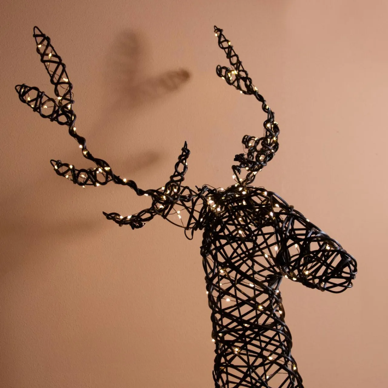 Personnage, Objet Grand Format|Déco Et Objet Lumineux|EMINZA Renne lumineux 360 Micro LED (H124 cm) Glenn résine tressée Brun Blanc chaud Marron