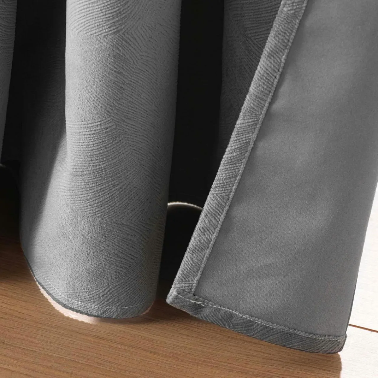 Rideau|douceur d'intu017drieur Rideau occultant velours (140 x 260 cm) Olympe Gris Anthracite