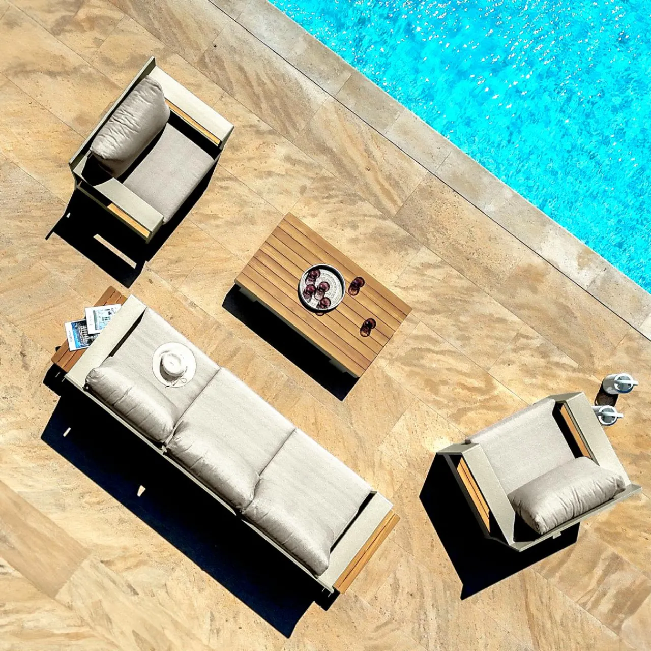 Salon De Jardin|MOBELLIA Salon de jardin aluminium et bois teck 5 places Antibes Crème Beige