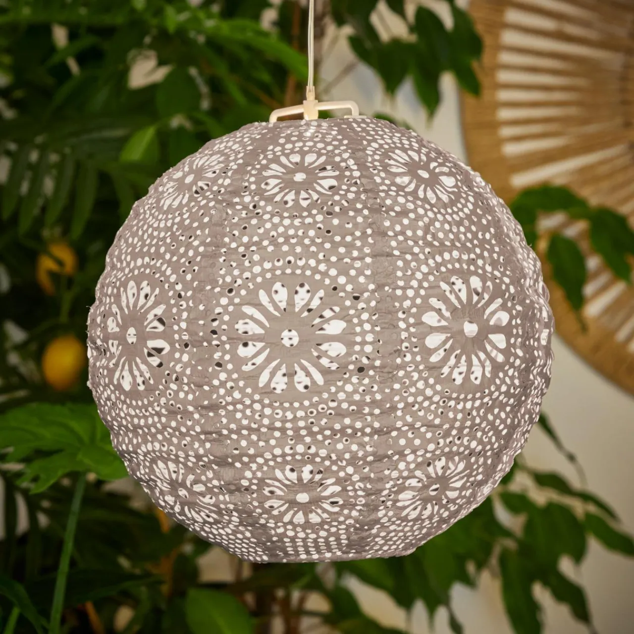 Luminaire Jardin|Eclairage Extérieur|#N/A Suspension de jardin solaire (H23 cm) Lanterne ajourée Marron clair