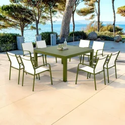 Table De Jardin|Salon De Balcon|MOBELLIA Table de jardin carrée aluminium 8 places (136 x 136 cm) Murano Vert olive