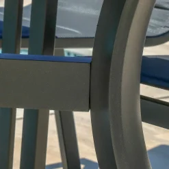 Table De Jardin|Salon De Jardin|MOBELLIA Table de jardin carrée en aluminium 8 places (136 x 136 cm) Amalfi Gris Anthracite