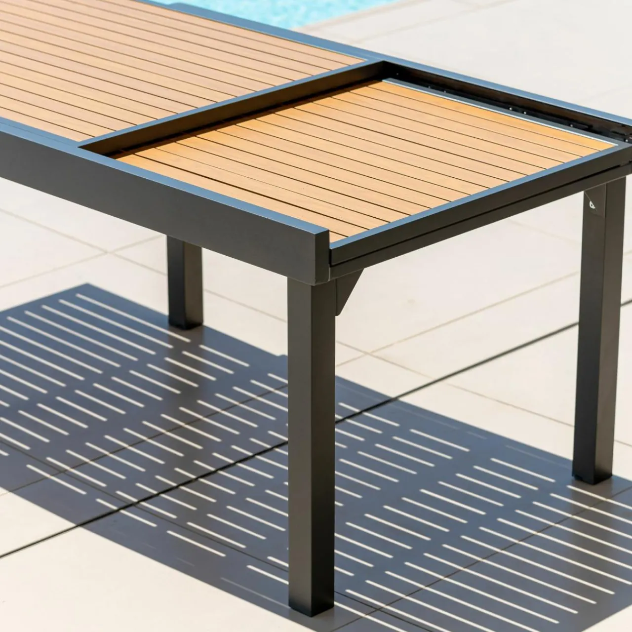 Table De Jardin|Salon De Jardin|MOBELLIA Table de jardin extensible en aluminium 10 places effet bois (135/270 x 90 cm) Murano Gris Anthracite
