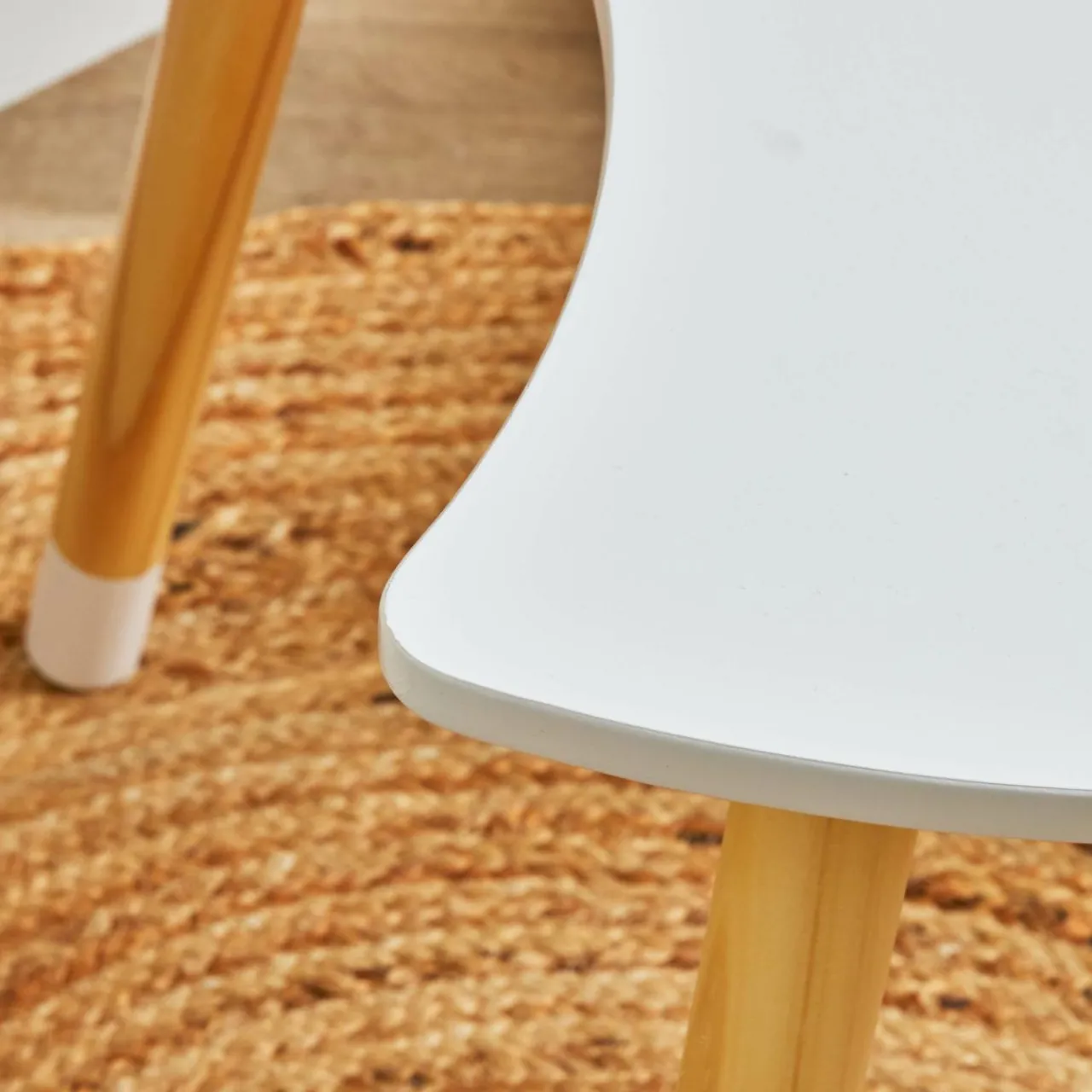 Petit Meuble Enfant|EMINZA Table et 1 chaise enfant bois (H44 cm) Stars Blanc