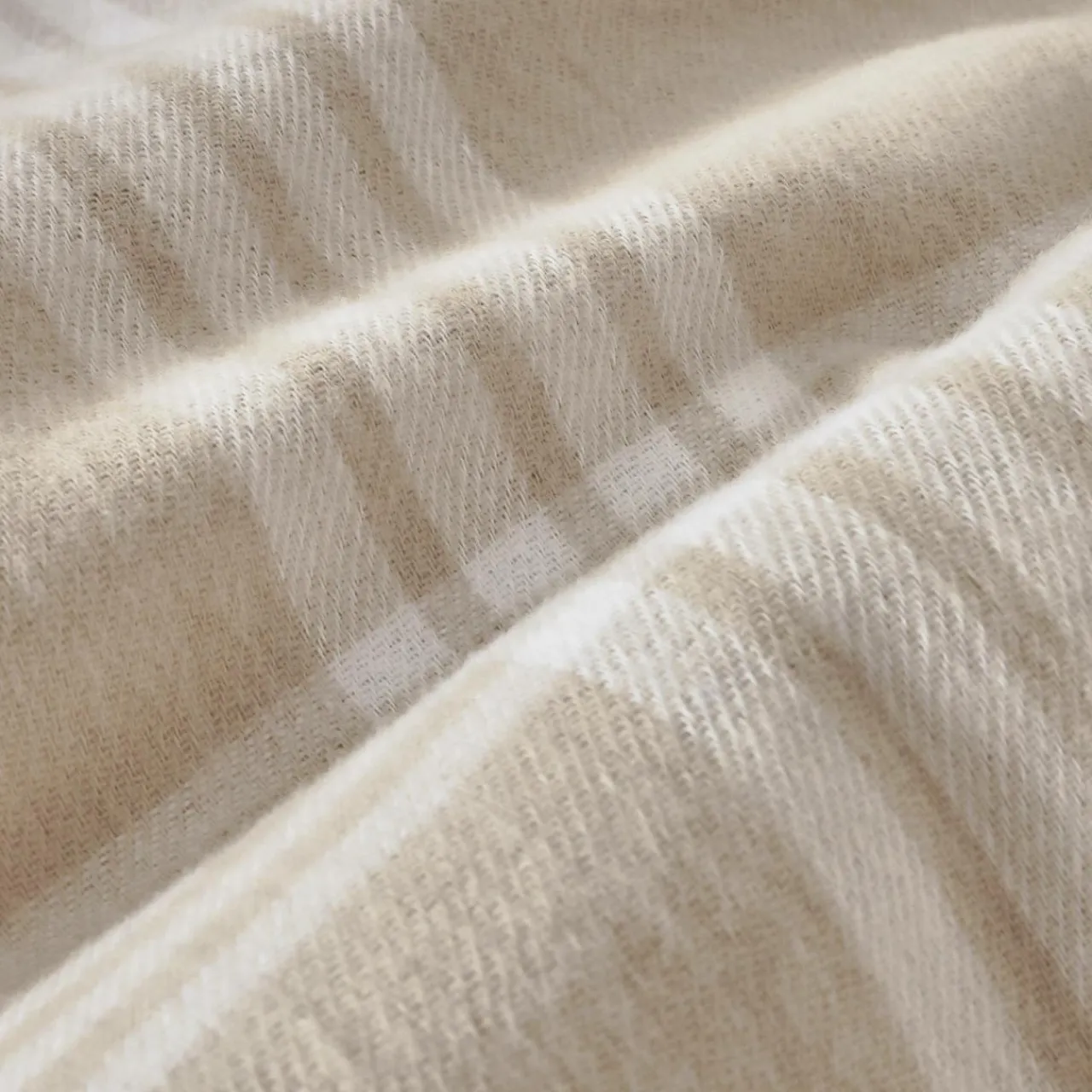 Taie D'Oreiller, Traversin|EMINZA Taie d'oreiller carrée flanelle de coton (63 x 63 cm) Nina carreaux Beige Carreau Beige